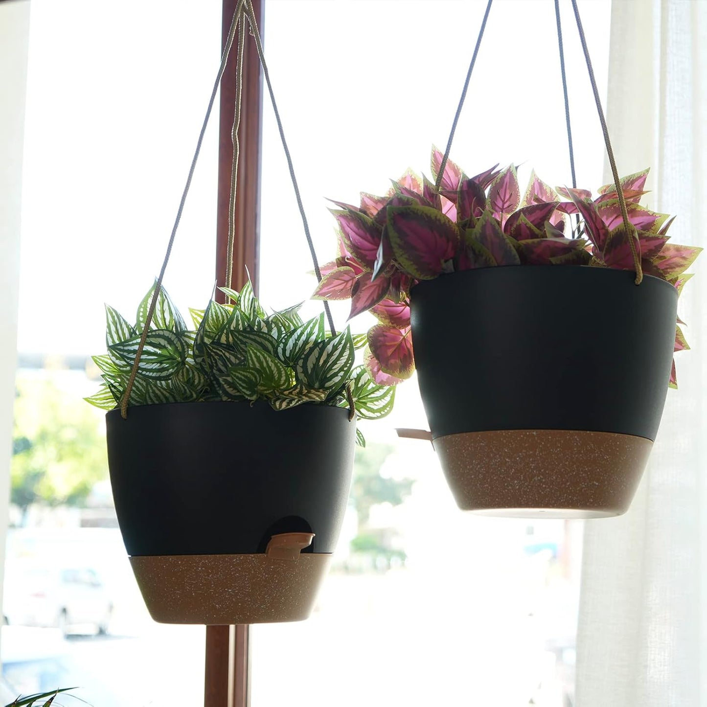 8 inch Hanging Planters, 2 Pack Self Watering Hanging Pots with 20oZ Deep Reservoir for Indoor Outdoor Plants Flowers, Black with Brown