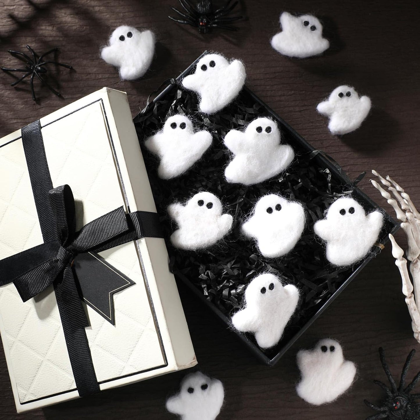24 Pcs Halloween Felt Ghosts Wool Felted DIY Ornament Ghost for Halloween Party Decoration Home Indoor Outdoor Supplies(White)