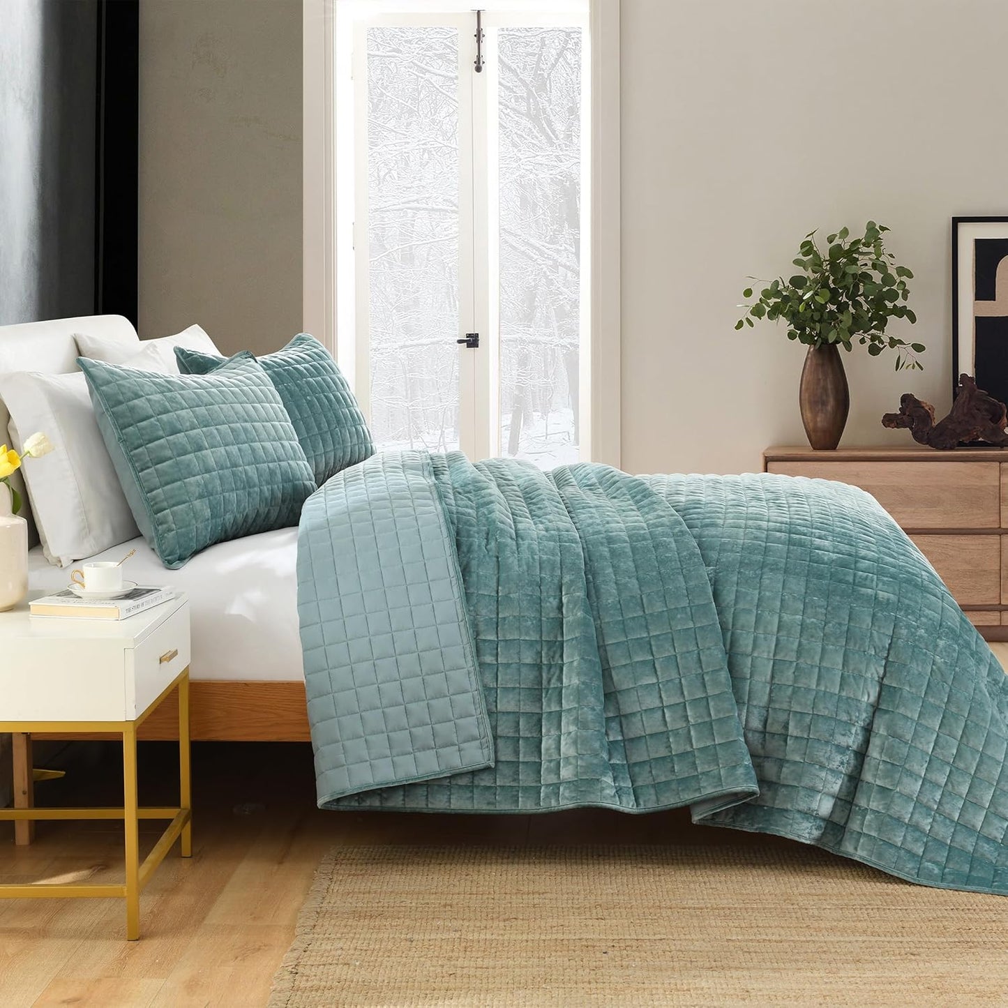 Secgo Twin Comforter Set for Bed - Velvet Quilts Queen Size, Black Bedspreads (68 * 86 Inch) with 2 Pillow Shams, Patchwork Reversible Lightweight Bedding