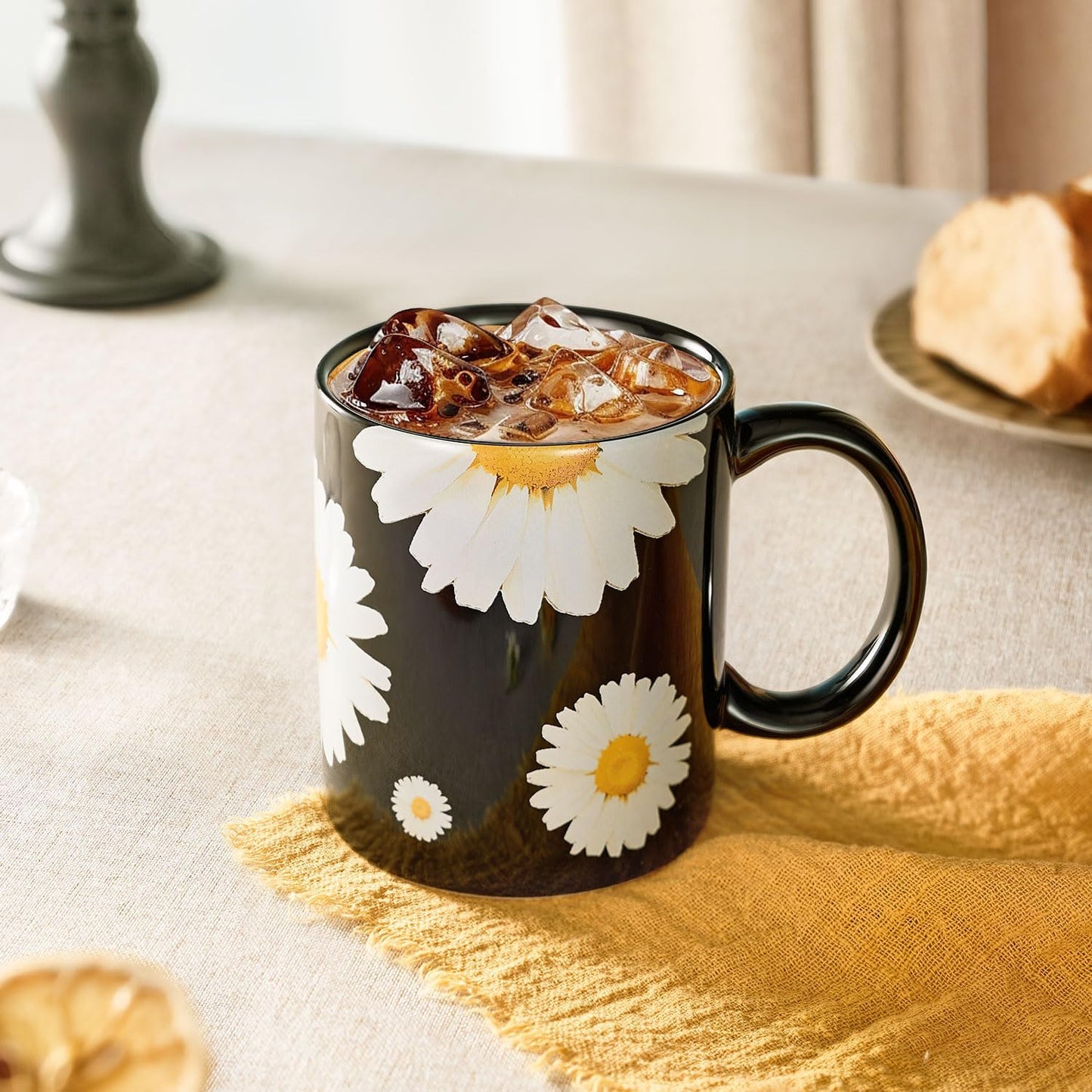 12Oz Daisy floral Black Ceramic Mug, Mug for Daily Coffee and Tea, Lead-free Microwave and Dishwasher Safe Coffee Mug, Perfect gifts for Women and men