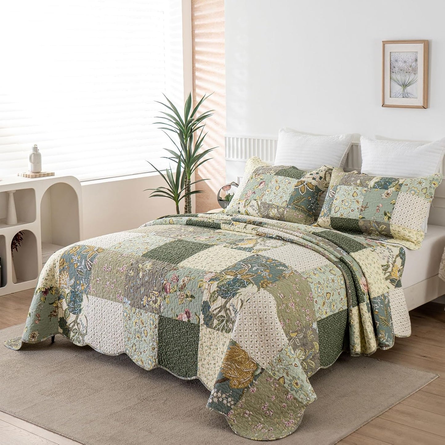 YAYIDAY Oversized King Bedspreads Patchwork Quilt Set (120x118 Inch) - 100% Cotton Reversible Breathable Floral Quilted Coverlet with Pillow Shams Fit All Season