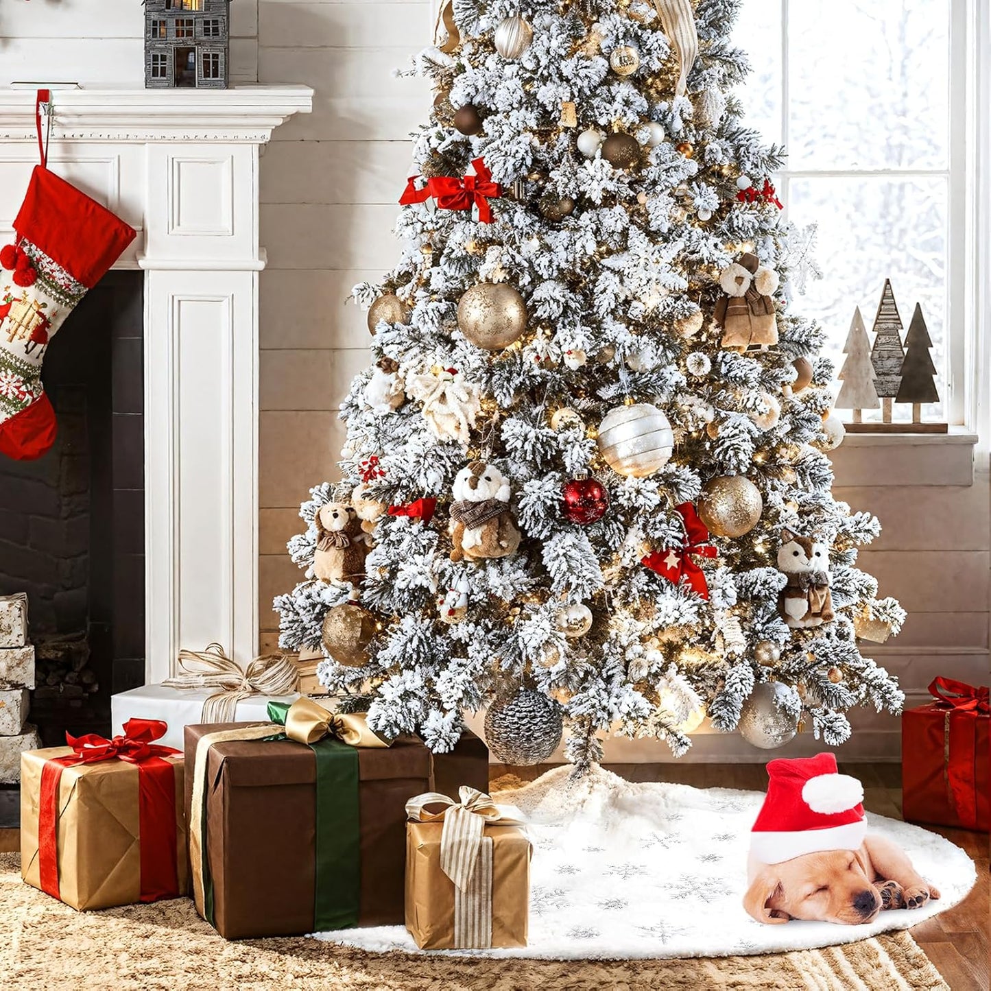 Christmas Tree Skirt 36 Inch, Holiday Part Decorations for Christmas Tree, Whit Plush Sliver Sequin Snowflake Tree Shirt for Xmas