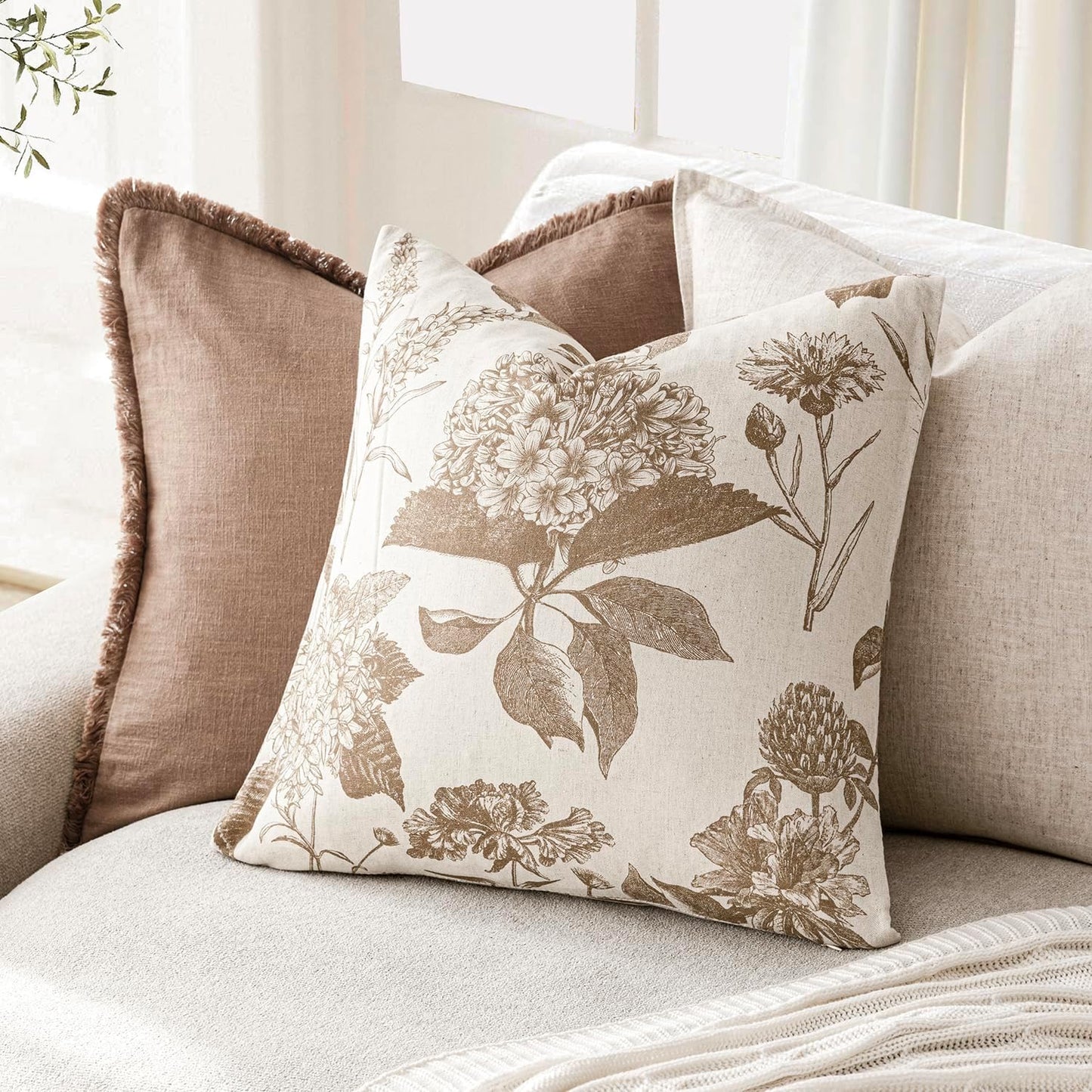 Foindtower Set of 2 Linen Floral Vintage Throw Pillow Covers Neutral Accent Decorative Cushion Covers Farmhouse Boho Home Decor for Sofa Chair Couch Bedroom Living Room Outdoor,18×18 Inch,Light Brown