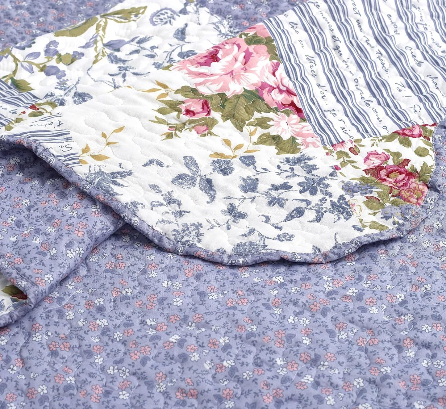 Brilliant Sunshine Rose Violet Patchwork, 3-Piece Quilt Set with 2 Shams, Reversible Bedspread, Soft Lightweight Coverlet, All-Season, Full/Queen, Rose Violet