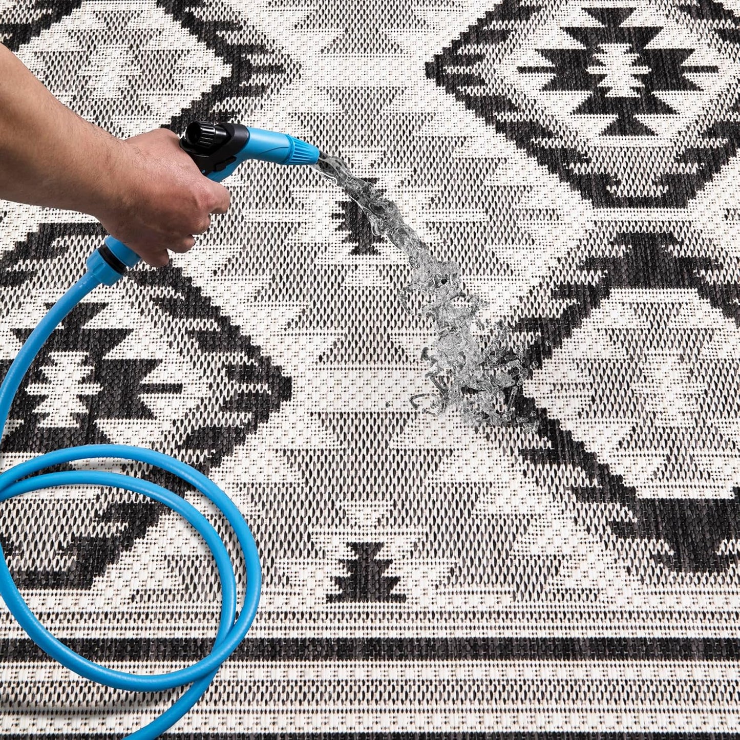 Keen Home Design Outdoor Rug - 8x10 Washable Indoor/Outdoor Rug for Patio, Balcony, Kitchen, Garden, Beach, Deck and Porch. Size: 7'9" x 10'2"