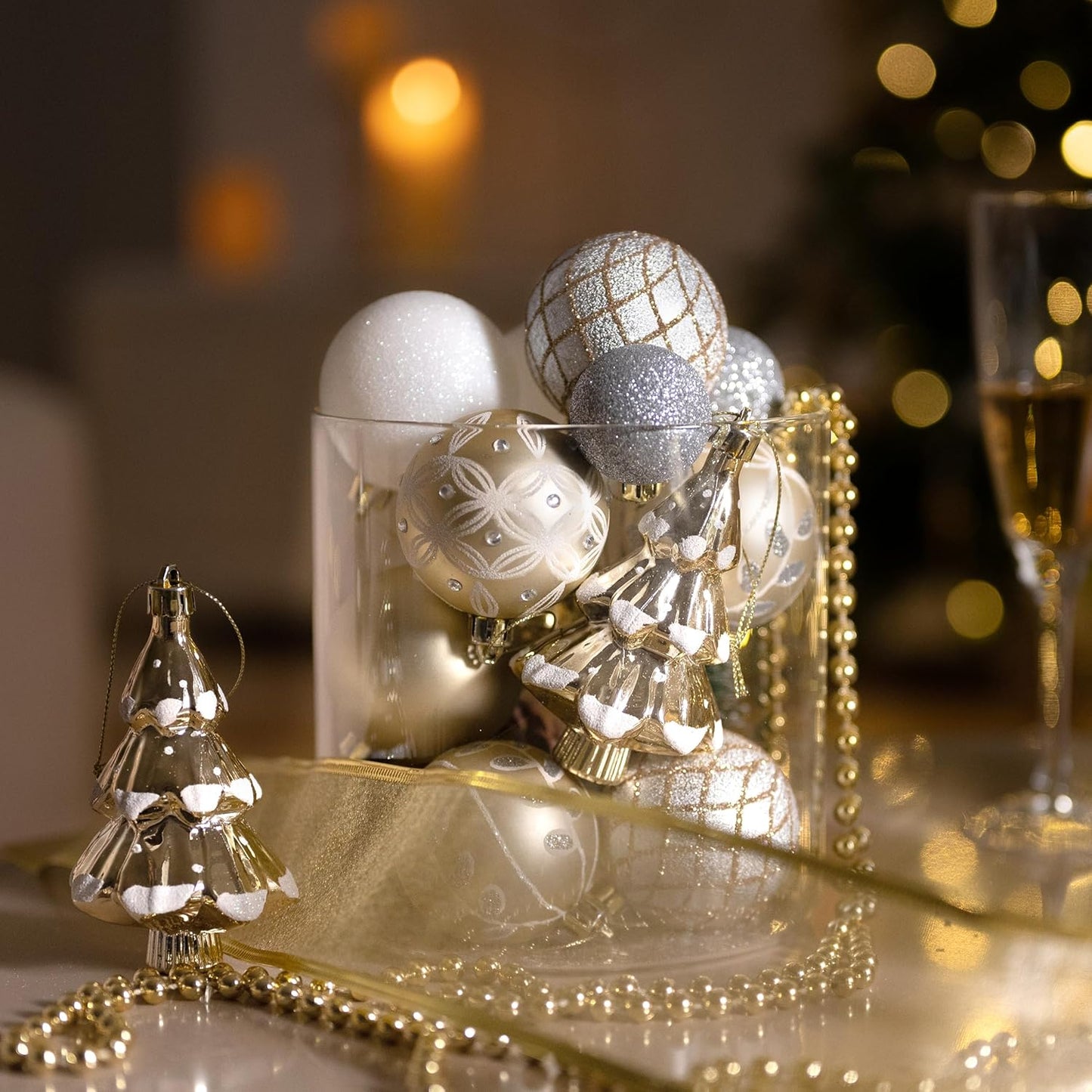Valery Madelyn Christmas Ball Ornaments, 100ct White and Gold Shatterproof Christmas Tree Decorations Set, Elegant Hanging Ornaments for Xmas Trees Bulk Holiday Wedding Party Decor