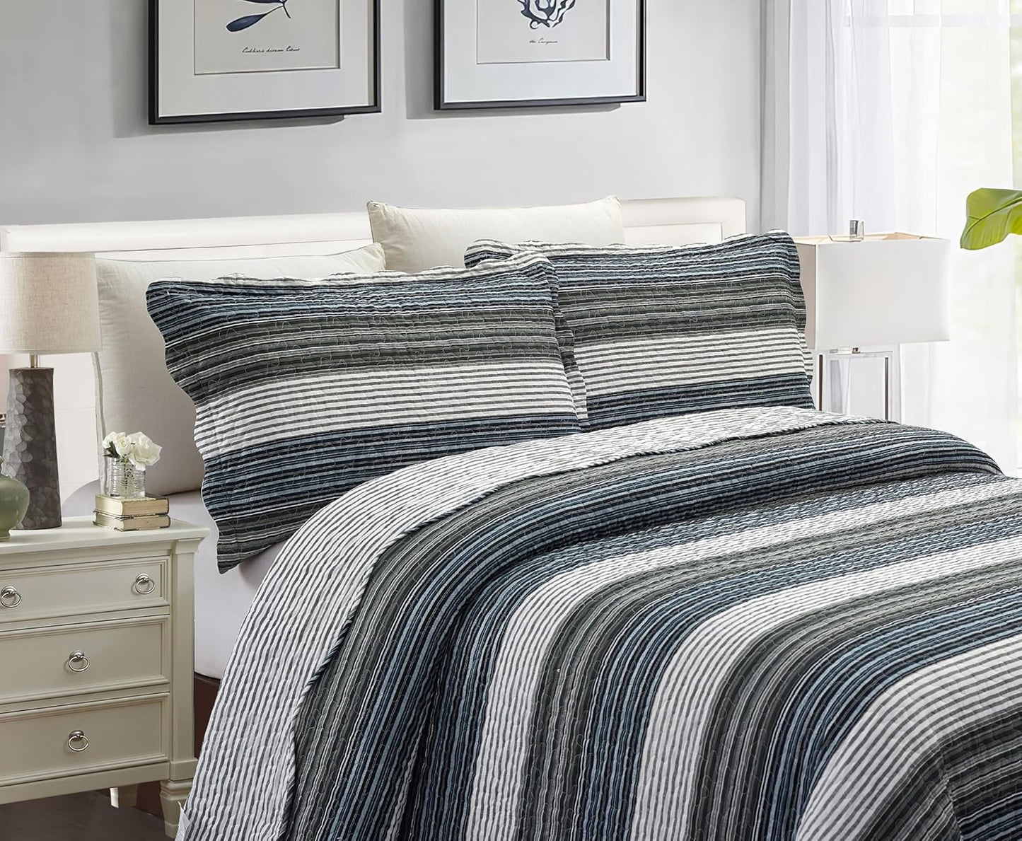 Brilliant Sunshine Multi Grey Stripes Patchwork, 3-Piece Quilt Set with 2 Shams, Reversible Bedspread, Soft Lightweight Coverlet, All-Season, King, Multi Grey