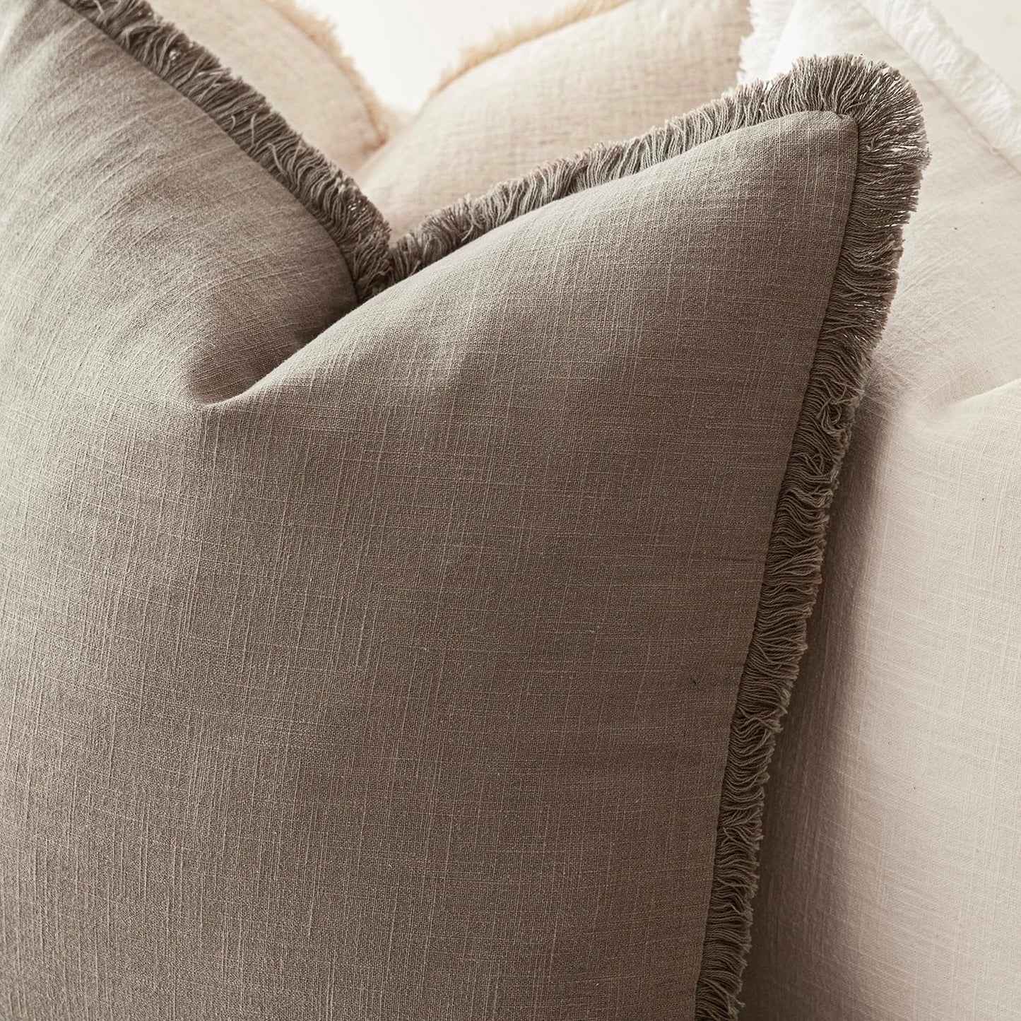 Foindtower Set of 2 Decorative Linen Fringe Throw Pillow Covers Cozy Boho Farmhouse Cushion Cover with Tassels Soft Accent Pillowcase for Couch Sofa Bed Living Room Home Decor,26×26 Inch,Brown Tan