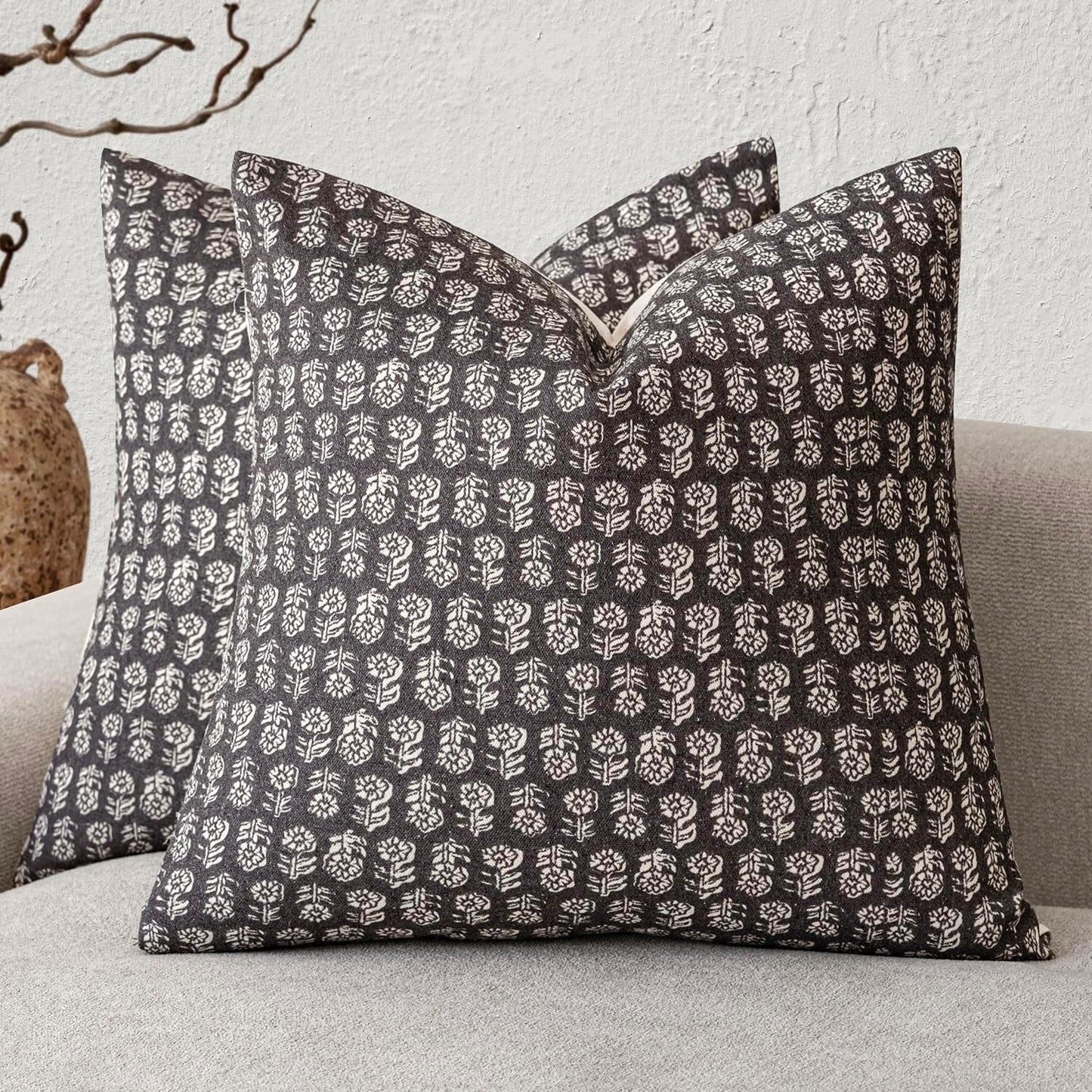 Foindtower Set of 2 Decorative Vintage Floral Print Throw Pillow Covers Neutral Modern Farmhouse Cushion Covers Boho Home Decor for Sofa Couch Chair Bedroom Living Room Outdoor,20×20 Inch,Black