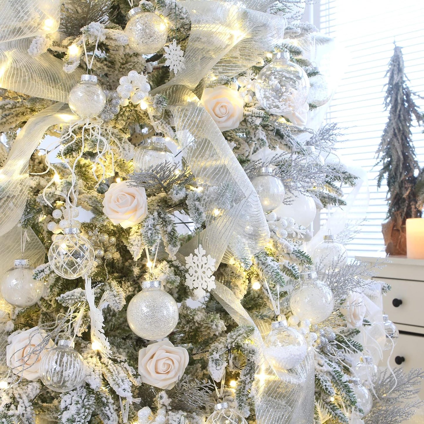 Sea Team Shatterproof Clear Plastic Christmas Ball Ornaments Decorative Xmas Balls Baubles Set with Stuffed Delicate Decorations (80mm/3.15 inch 20-Pack, White)