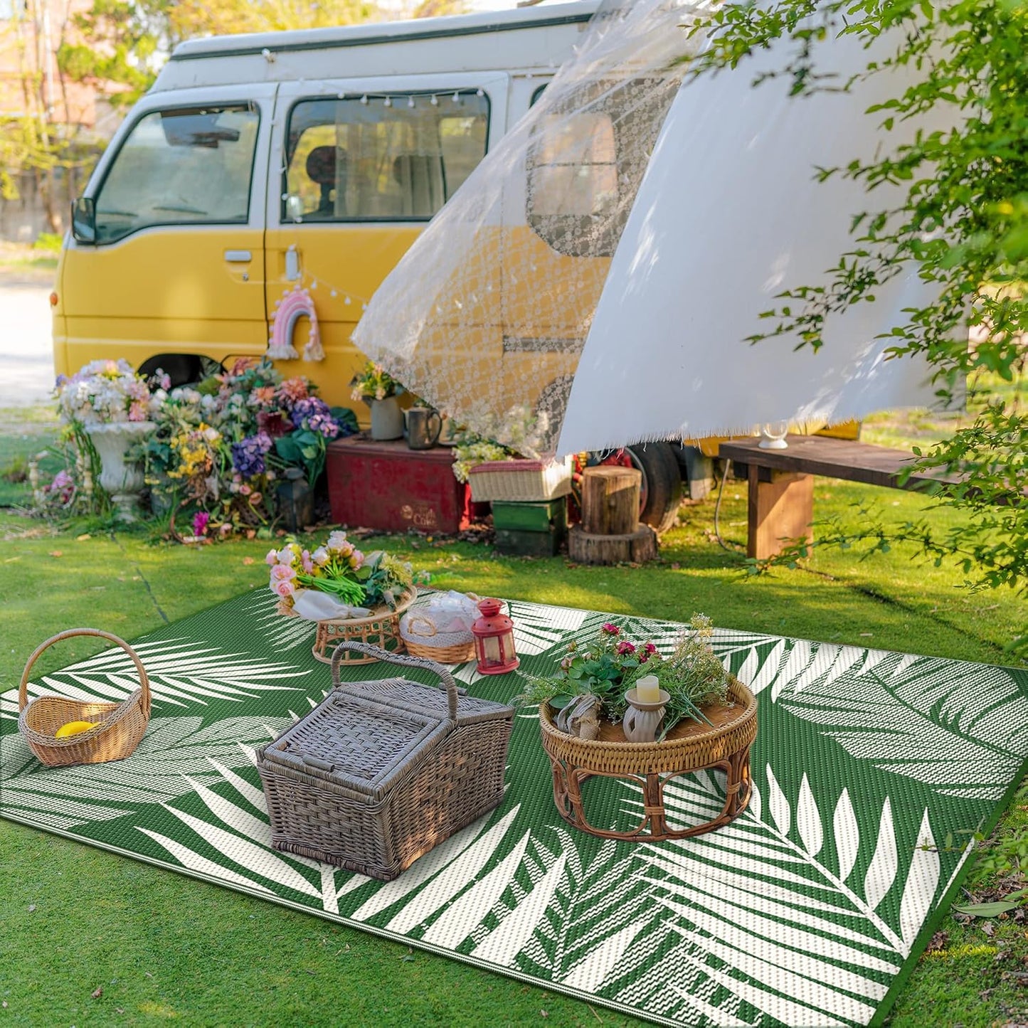 GENIMO Outdoor Rug 6' x 9' Waterproof for Patios Clearance, Reversible Outdoor Plastic Straw Camping Rug Carpet, Large Area Rugs Mats for RV, Picnic, Backyard, Deck, Balcony, Porch, Dark Green&White