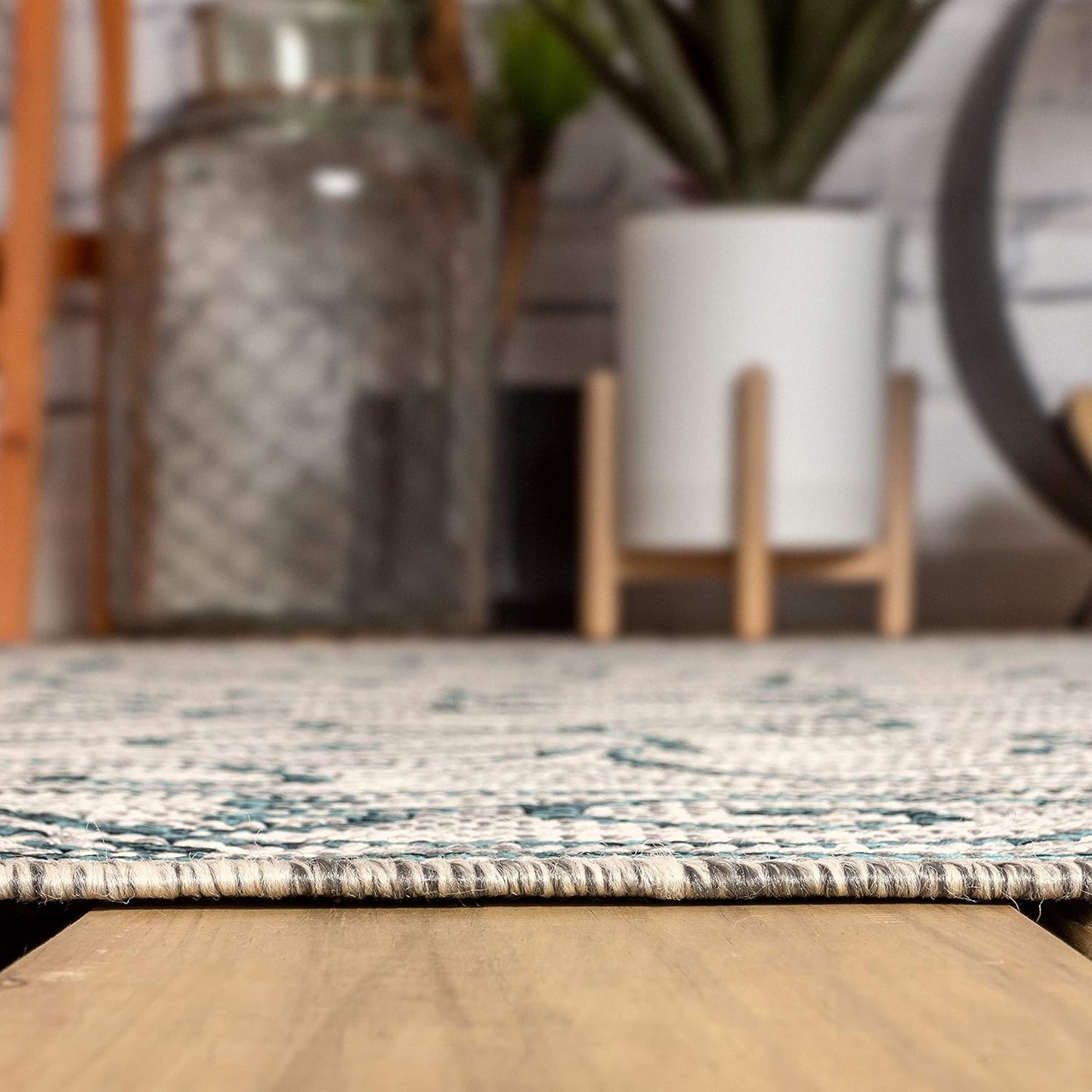 JONATHAN Y Vintage Filigree Indoor Outdoor Area Rug 10X14 Gray/Teal, Charleston Textured Weave for Backyard, Patio, Porch, Easy-Cleaning, High Traffic, Pet-Friendly, Non-Shedding (SMB106E-14)