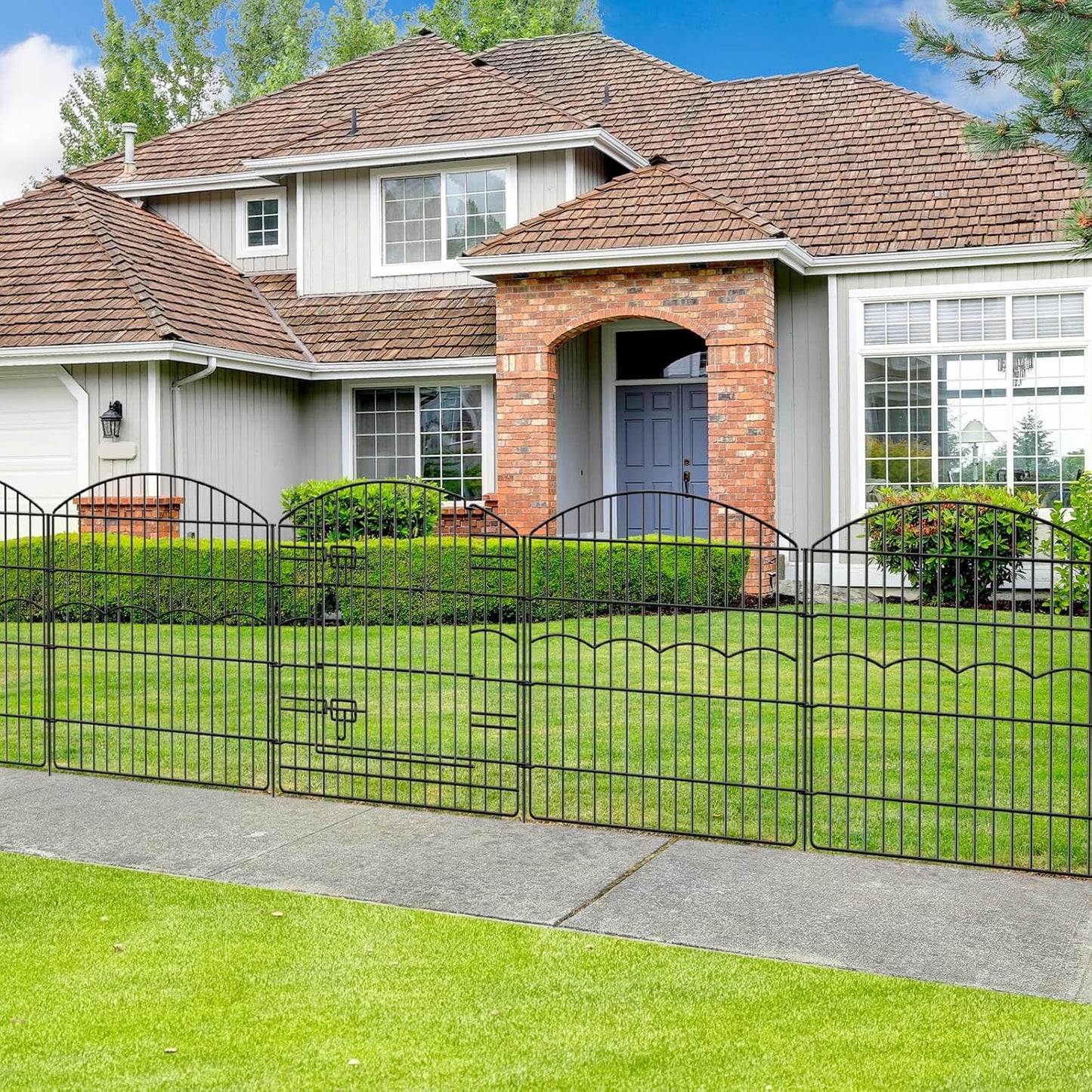 Decorative Garden Fence 12 Panels 26.8ft(L)×32in(H) Garden Fences Animal Barrier Fencing with 11 Panels + 1 Gate, No Dig Metal Rustproof Wire Border Temporary Dog Fence Outdoor for Patio Yard Lawn