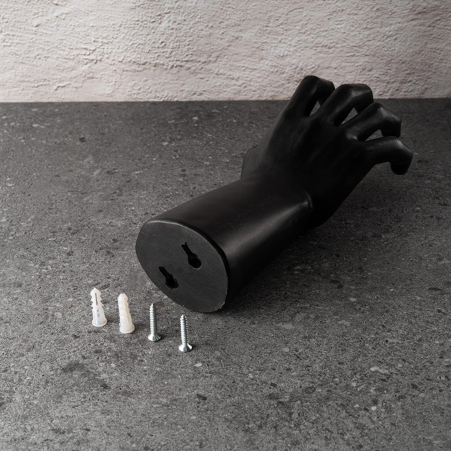 GUTE Creepy Hands Wall Mountable - Hands Hangers Decor, Hand Horror Decorations Aesthetic Goth Gothic Hanging Wall Art Home, House Decoration, Sculpture (Grabbing, 1 Piece)