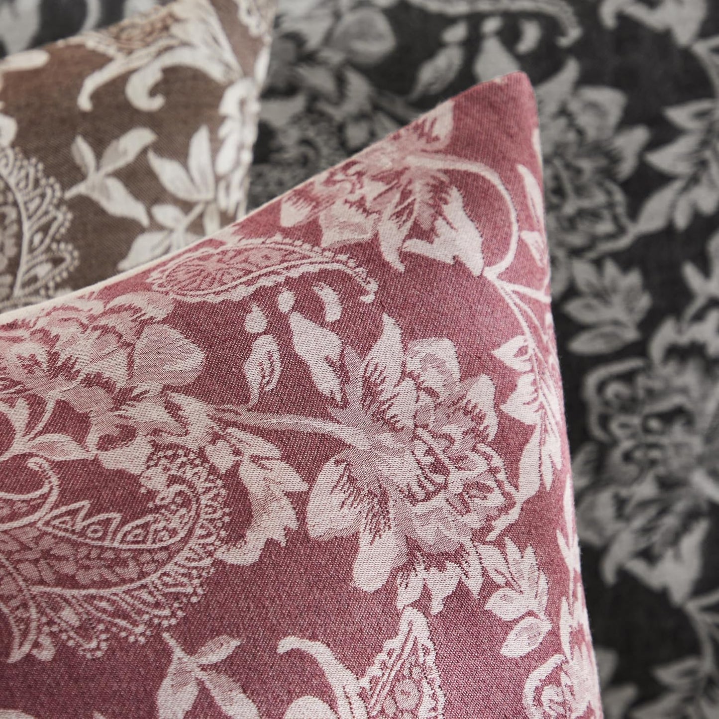 Floral Jacquard Lumbar Throw Pillow Covers Set of 2, Background/Burgundy 12x20 Inch, Farmhouse Decorative Cotton Burgundy Cushion Covers for Sofa Bed Living Room Home Decor