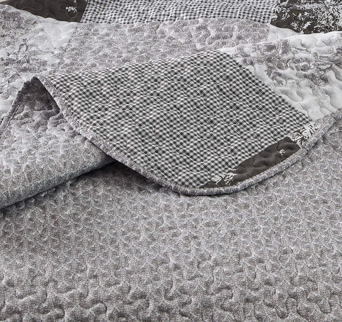 Brilliant Sunshine Grey Toile Floral Patchwork, 3-Piece Quilt Set with 2 Shams, Reversible Bedspread, Soft Lightweight Coverlet, All-Season, Full/Queen, Grey