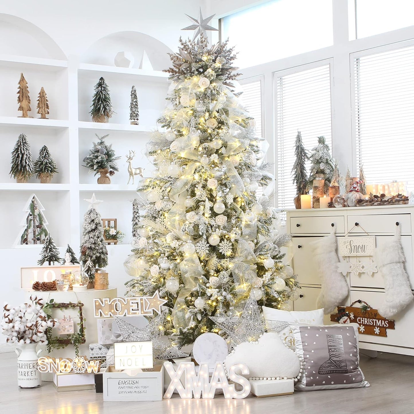 Sea Team Shatterproof Clear Plastic Christmas Ball Ornaments Decorative Xmas Balls Baubles Set with Stuffed Delicate Decorations (80mm/3.15 inch 20-Pack, White)