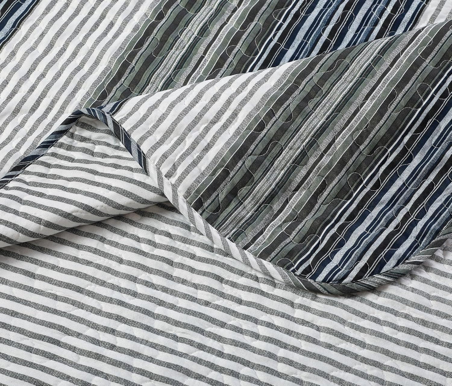 Brilliant Sunshine Multi Grey Stripes Patchwork, 2-Piece Quilt Set with 1 Sham, Reversible Bedspread, Soft Lightweight Coverlet, All-Season, Twin, Multi Grey