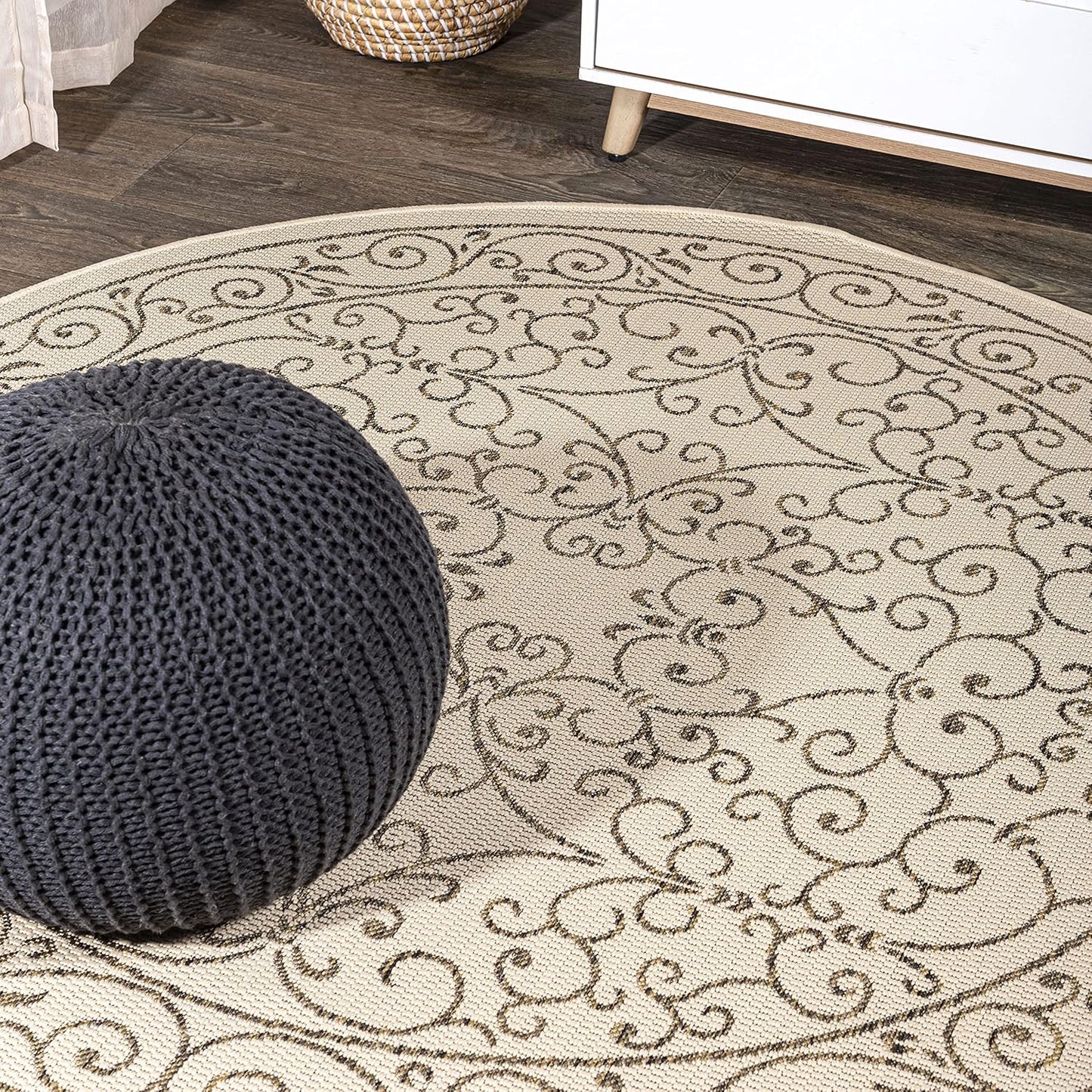 JONATHAN Y Vintage Filigree Indoor Outdoor Round Area Rug 4 Ft Beige/Brown, Charleston Textured Weave for Backyard, Patio, Porch, Easy-Cleaning, High Traffic, Pet-Friendly, Non-Shedding (SMB106A-4R)
