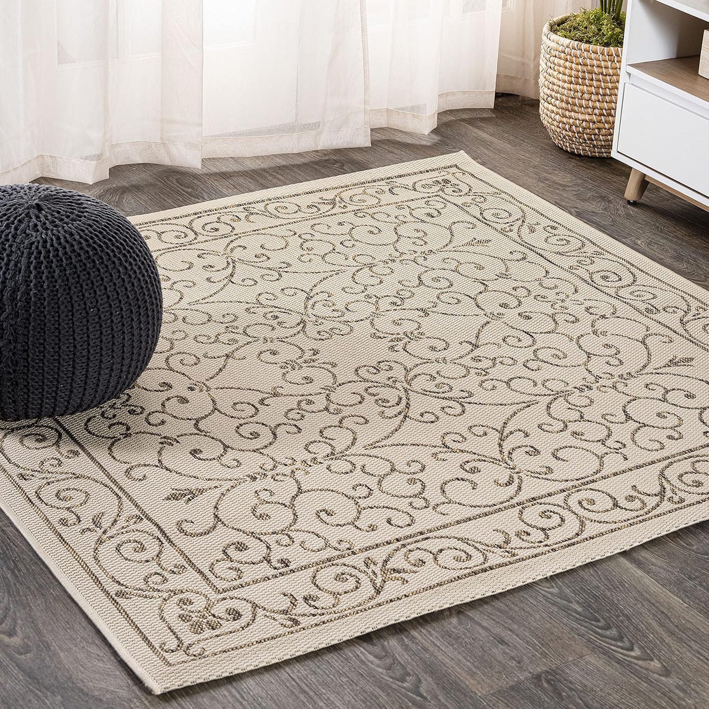 JONATHAN Y Vintage Filigree Indoor Outdoor Square Area Rug 9X9 Beige/Brown, Charleston Textured Weave for Backyard, Patio, Porch, Easy-Cleaning, High Traffic, Pet-Friendly, Non-Shedding (SMB106A-9SQ)