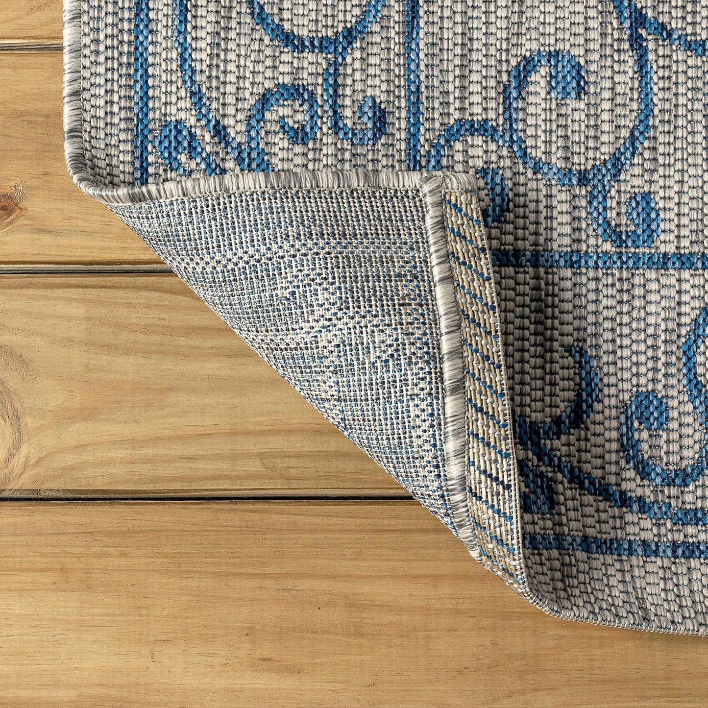 JONATHAN Y Vintage Filigree Indoor Outdoor Area Rug 3X5 Gray/Navy, Charleston Textured Weave for Backyard, Patio, Porch, Easy-Cleaning, High Traffic, Pet-Friendly, Non-Shedding (SMB106C-3)